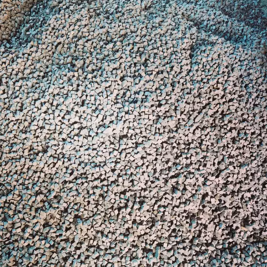 Ceramic Grinding Polishing Abrasive Stone Media Chips for Surface Treatment